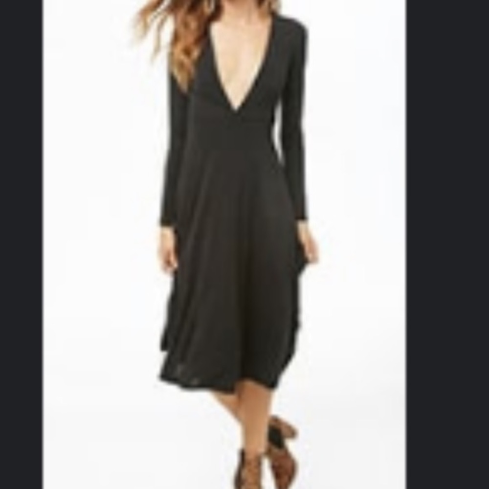 Plunging stretch knit dress size L